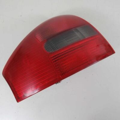 Audi A6 1996–1999 Sağ Arka Stop Lambası (OEM: 4B5945096)